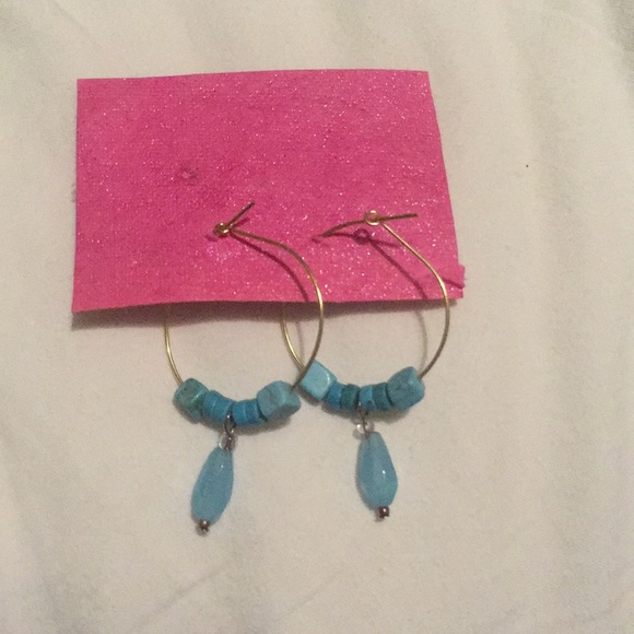 Hoops - Picture 2 of 2